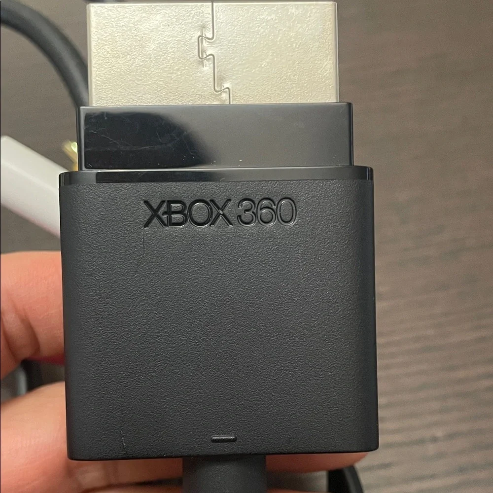 Microsoft Xbox 360 composite AV Cable with Red, White, Yellow Connectors